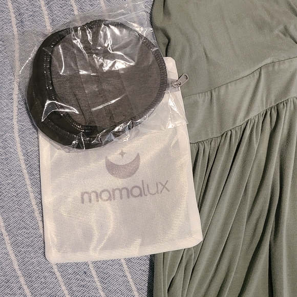 Mamalux Leakproof Lounge Dress XL Sage Green with Unopened New Nursing Pads - Picture 4 of 5
